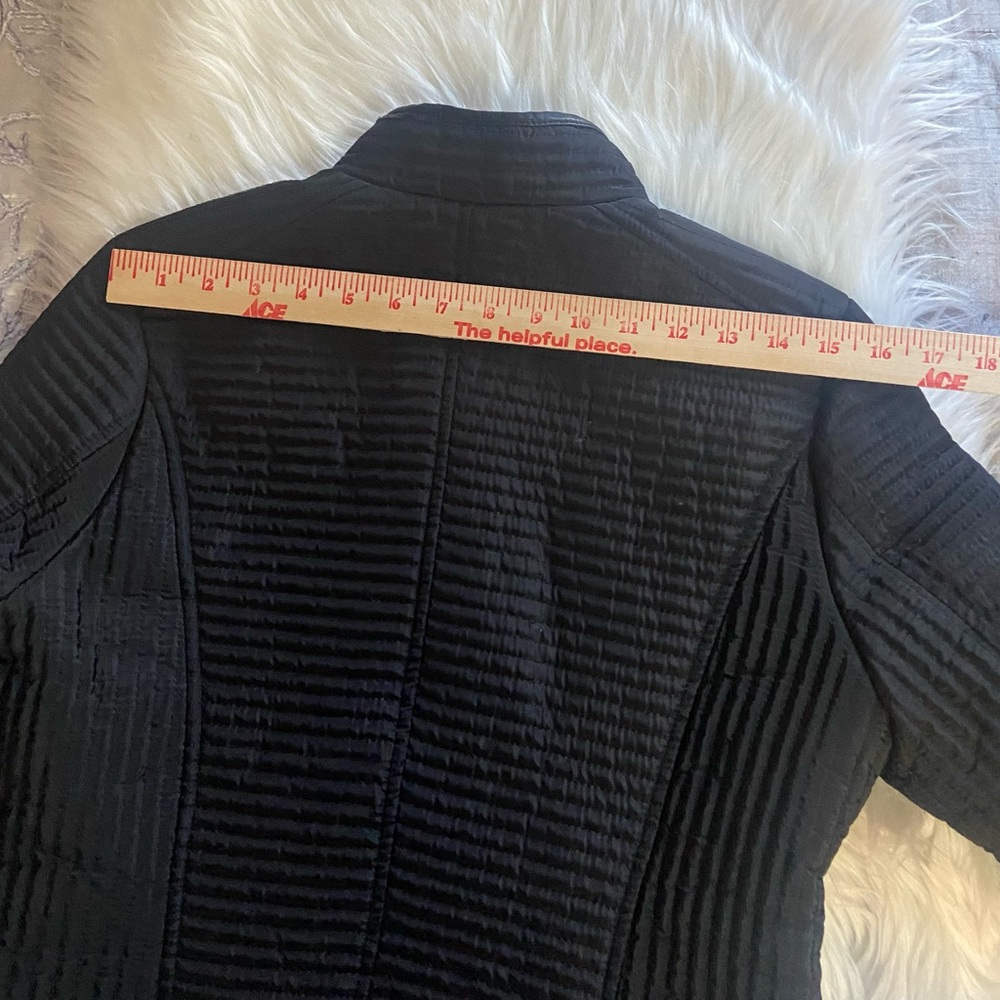 Tribal Women's Sz M Black Quilted Jacket with faux leather accents - Picture 11 of 11